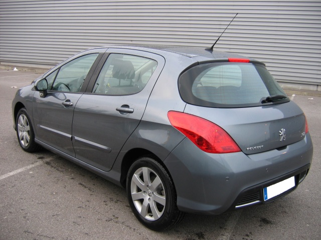 http://www.forum-peugeot.com/Forum/mesimages/15505/308 - 011.jpg